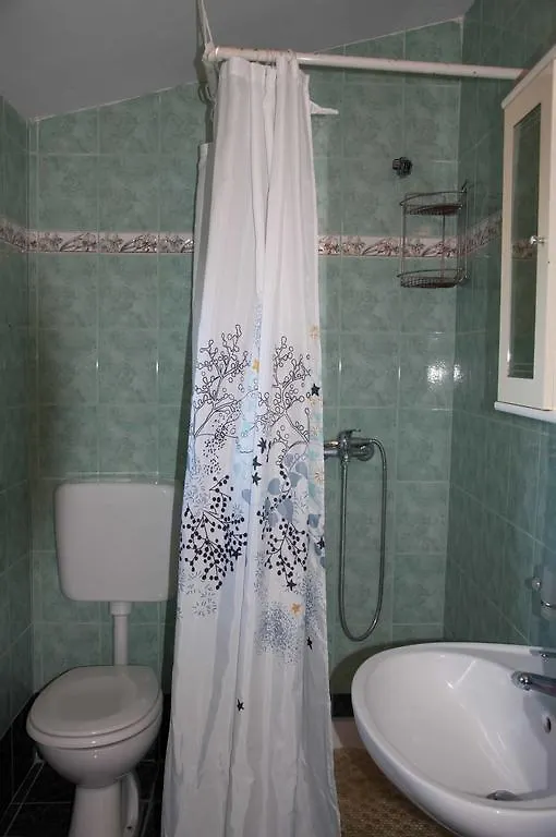 פומר Apartment Sara קרואטיה